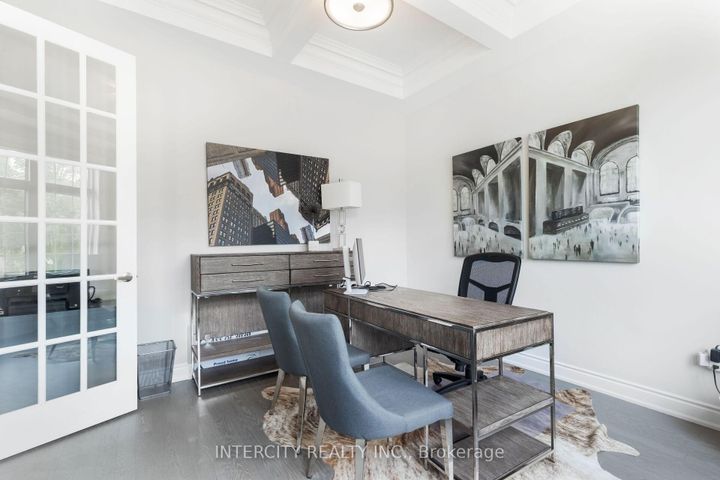 Photo 10 at 61 Degrey Drive, Bram East, Brampton