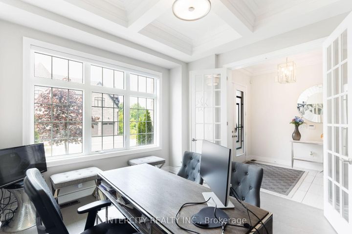 Photo 13 at 61 Degrey Drive, Bram East, Brampton