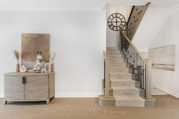Photo 18 at 61 Degrey Drive, Bram East, Brampton