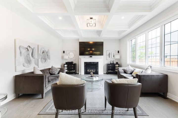Photo 19 at 61 Degrey Drive, Bram East, Brampton