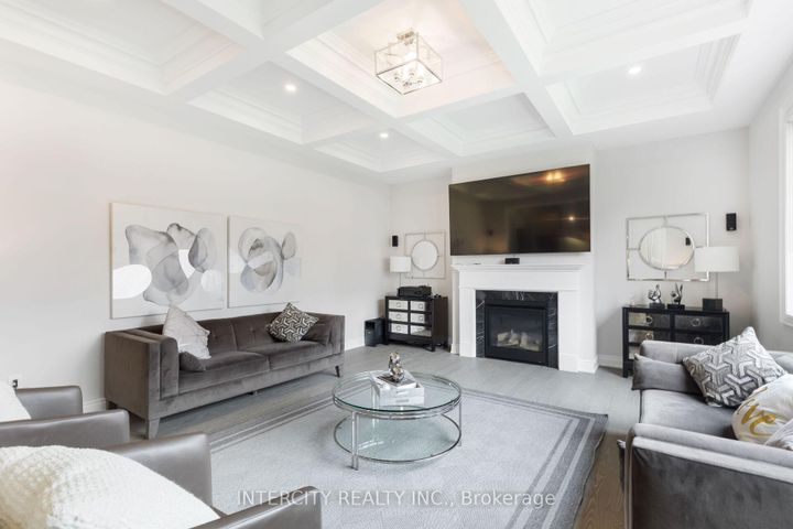 Photo 21 at 61 Degrey Drive, Bram East, Brampton