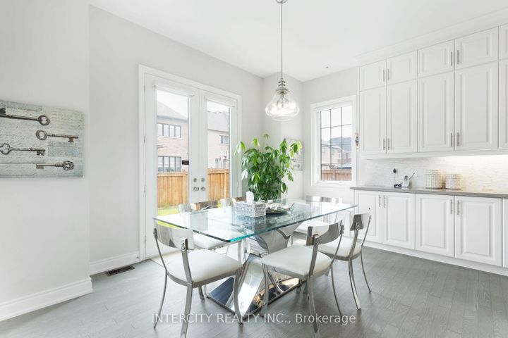 Photo 29 at 61 Degrey Drive, Bram East, Brampton