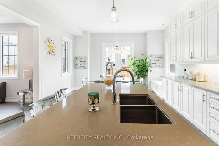 Photo 35 at 61 Degrey Drive, Bram East, Brampton