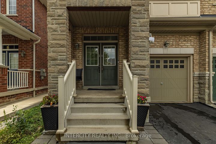 Photo 1 at 20 Vanderpool Crescent, Bram East, Brampton