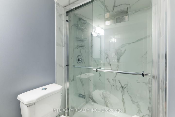 Photo 48 at 20 Vanderpool Crescent, Bram East, Brampton