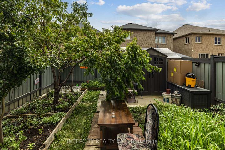 Photo 49 at 20 Vanderpool Crescent, Bram East, Brampton
