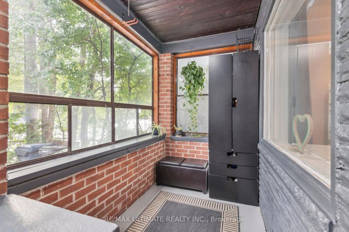 Photo 3 at 315 Cedarvale Avenue, Lumsden, Toronto