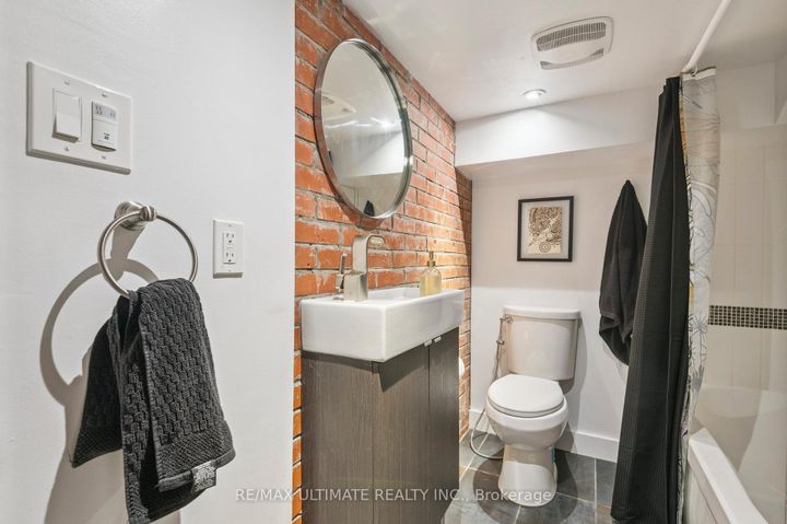 Photo 38 at 315 Cedarvale Avenue, Lumsden, Toronto