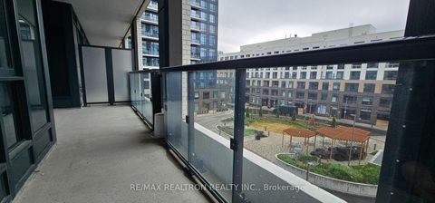 Photo 22 at 432 - 7950 Bathurst Street, Beverley Glen, Vaughan