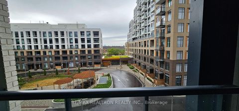 Photo 24 at 432 - 7950 Bathurst Street, Beverley Glen, Vaughan