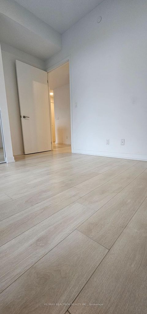 Photo 29 at 432 - 7950 Bathurst Street, Beverley Glen, Vaughan