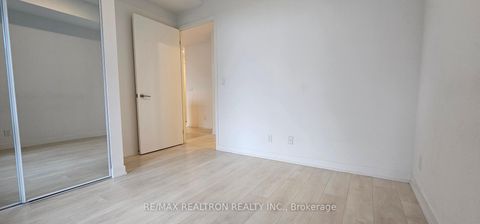 Photo 30 at 432 - 7950 Bathurst Street, Beverley Glen, Vaughan