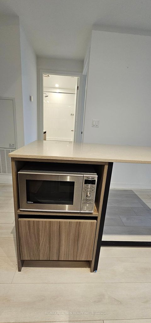 Photo 37 at 432 - 7950 Bathurst Street, Beverley Glen, Vaughan