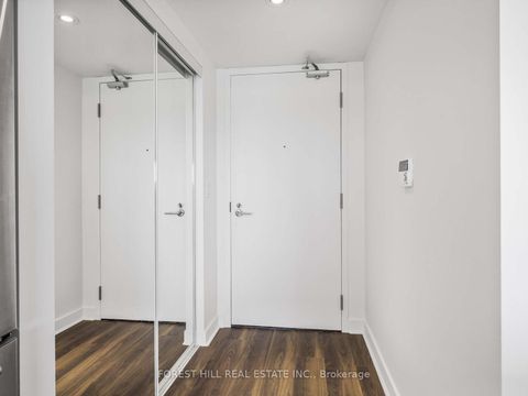 Photo 2 at 510 - 58 Orchard View Boulevard, Eglinton, Toronto