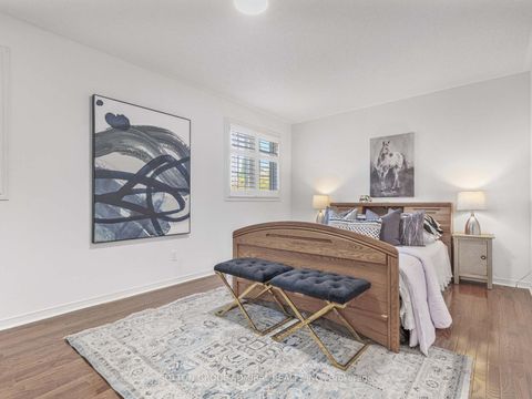 Photo 18 at 185 Foxfield Crescent, Patterson, Vaughan Photo 18 at 185 Foxfield Crescent, Patterson, Vaughan