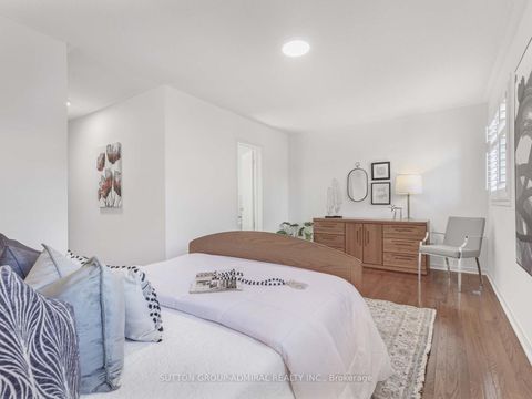 Photo 20 at 185 Foxfield Crescent, Patterson, Vaughan