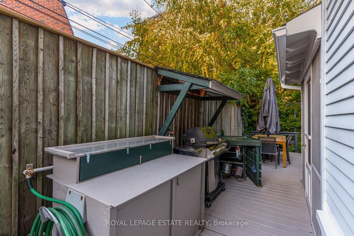 Photo 43 at 5 Woodstock Place, South St. James Town, Toronto