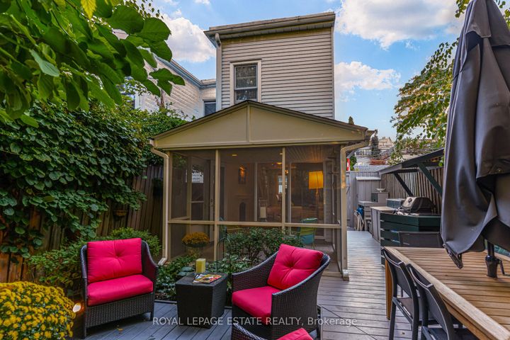 Photo 49 at 5 Woodstock Place, South St. James Town, Toronto