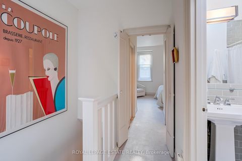 Photo 23 at 5 Woodstock Place, South St. James Town, Toronto