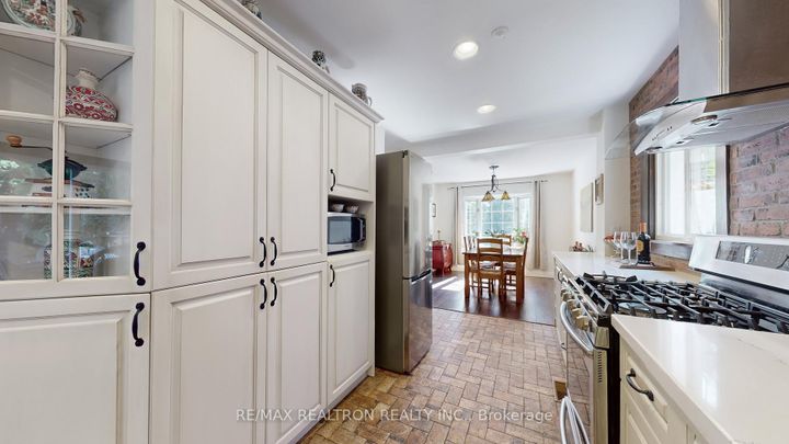 Photo 17 at 819 Melton Drive, Lakeview, Mississauga