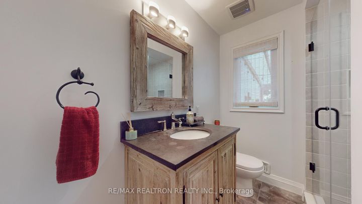 Photo 19 at 819 Melton Drive, Lakeview, Mississauga