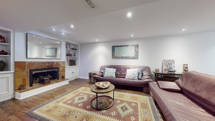 Photo 31 at 819 Melton Drive, Lakeview, Mississauga