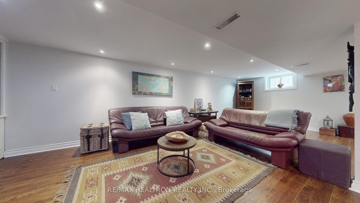 Photo 32 at 819 Melton Drive, Lakeview, Mississauga