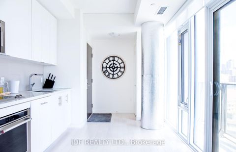 Photo 20 at 1615 - 330 Richmond Street, Waterfront Communities C1, Toronto