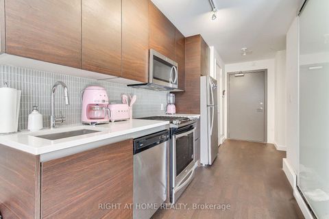 Photo 8 at 206 - 246 Logan Avenue, South Riverdale, Toronto