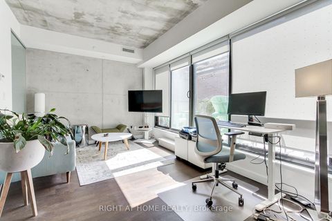 Photo 16 at 206 - 246 Logan Avenue, South Riverdale, Toronto