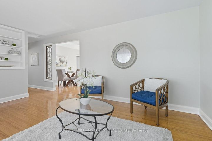 Photo 5 at 233 Greenwood Avenue, Vanier, Oshawa
