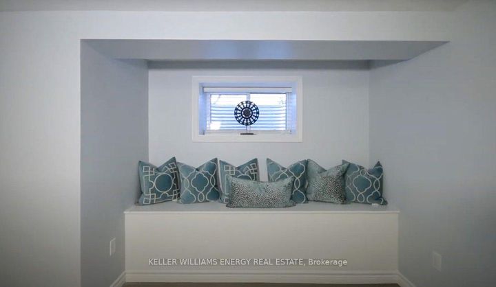 Photo 19 at 233 Greenwood Avenue, Vanier, Oshawa