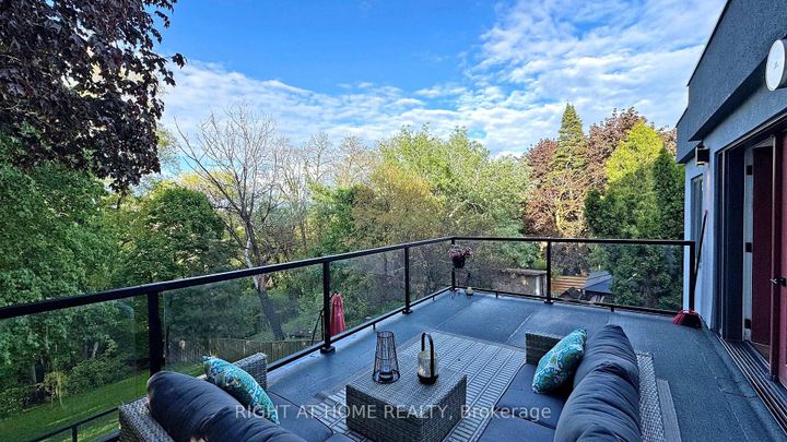 Photo 19 at 475 Donlands Avenue, East York, Toronto