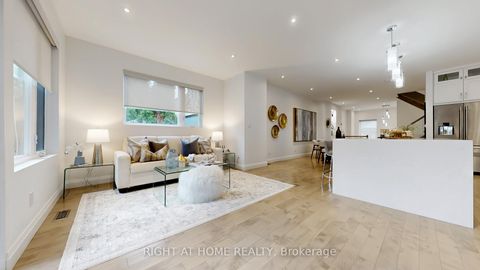 Photo 7 at 475 Donlands Avenue, East York, Toronto