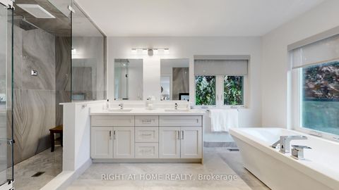 Photo 12 at 475 Donlands Avenue, East York, Toronto