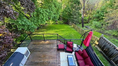 Photo 23 at 475 Donlands Avenue, East York, Toronto