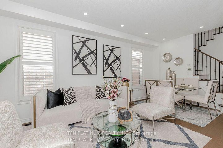 Photo 4 at 46 Levendale Court, Bram East, Brampton