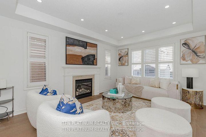 Photo 10 at 46 Levendale Court, Bram East, Brampton