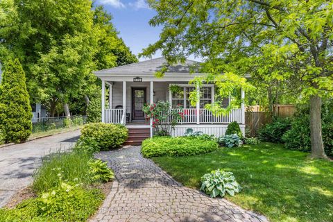 Photo 3 at 2386 Rebecca Street, BR Bronte, Oakville