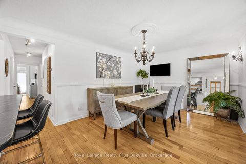 Photo 9 at 2386 Rebecca Street, BR Bronte, Oakville