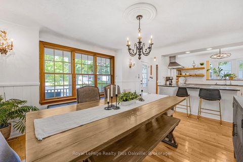 Photo 10 at 2386 Rebecca Street, BR Bronte, Oakville