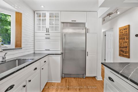 Photo 16 at 2386 Rebecca Street, BR Bronte, Oakville