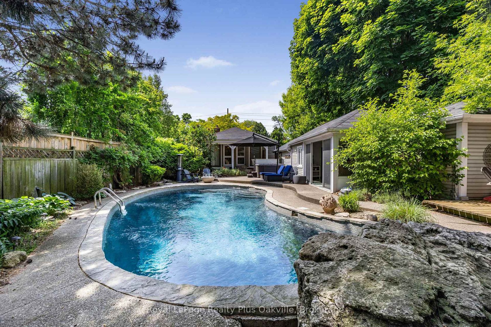2386 Rebecca Street, BR Bronte, Oakville 