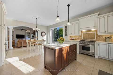 Photo 14 at 72 Duncton Wood Crescent, Hills of St Andrew, Aurora