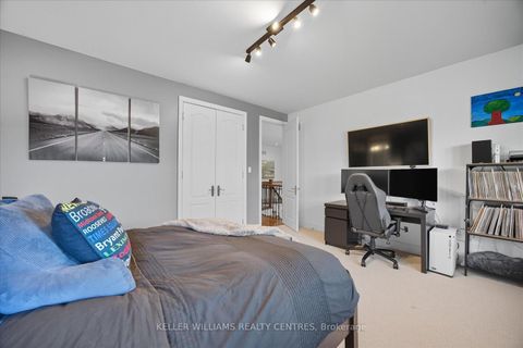 Photo 27 at 72 Duncton Wood Crescent, Hills of St Andrew, Aurora