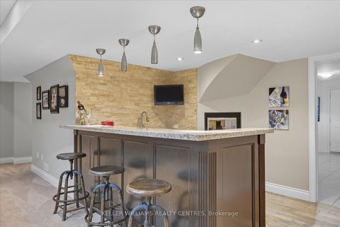 Photo 37 at 72 Duncton Wood Crescent, Hills of St Andrew, Aurora
