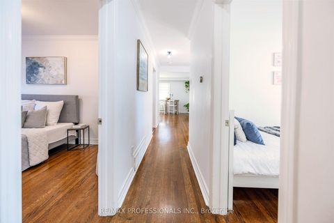 Photo 14 at 16 Monet Avenue, Etobicoke West Mall, Toronto