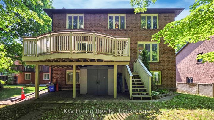 Photo 28 at 17 Woodvale Crescent, East York, Toronto