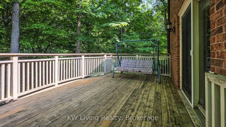 Photo 30 at 17 Woodvale Crescent, East York, Toronto
