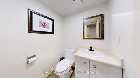 Photo 24 at 17 Woodvale Crescent, East York, Toronto